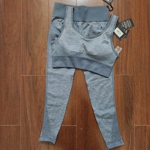 Pursue Fitness Size L/XL Seamless Set